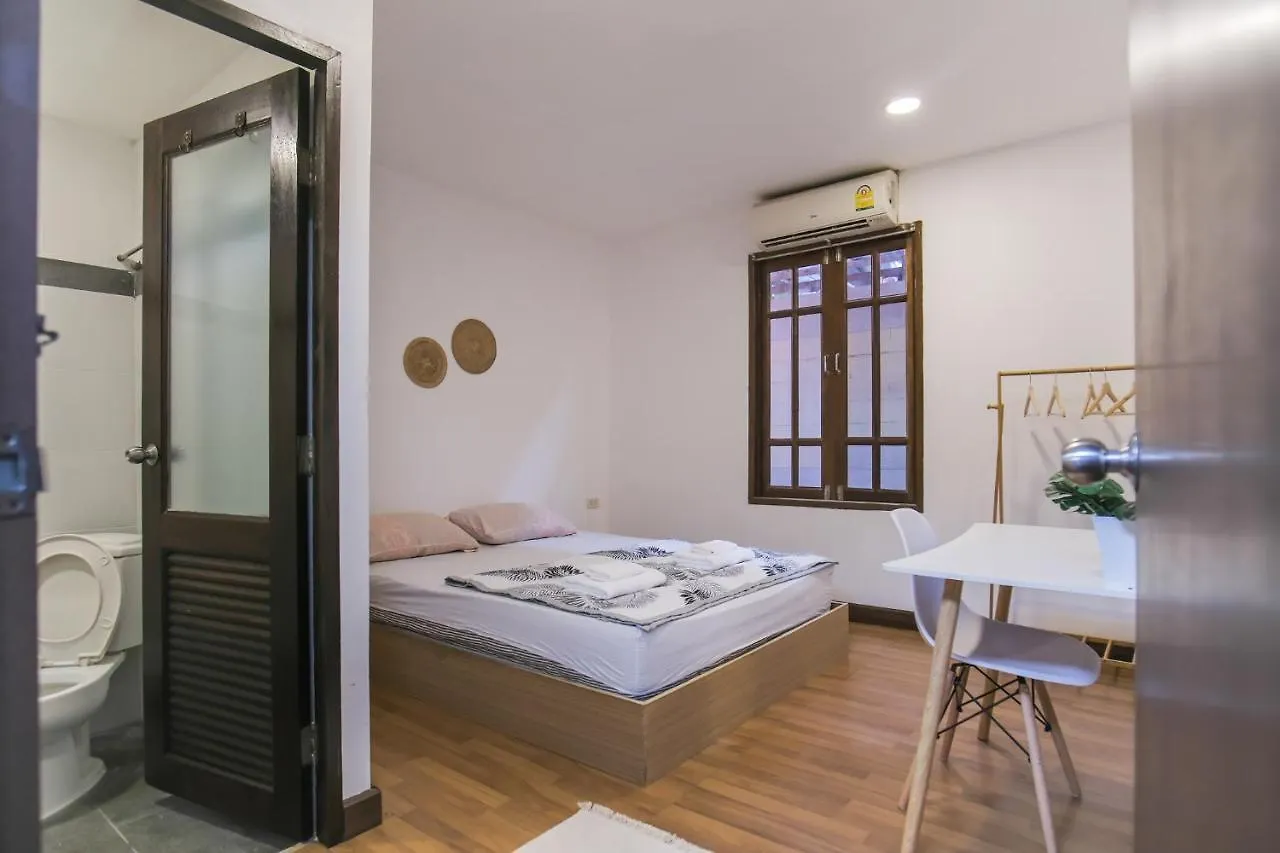 Boho Hostel Ko Lanta Tailandia